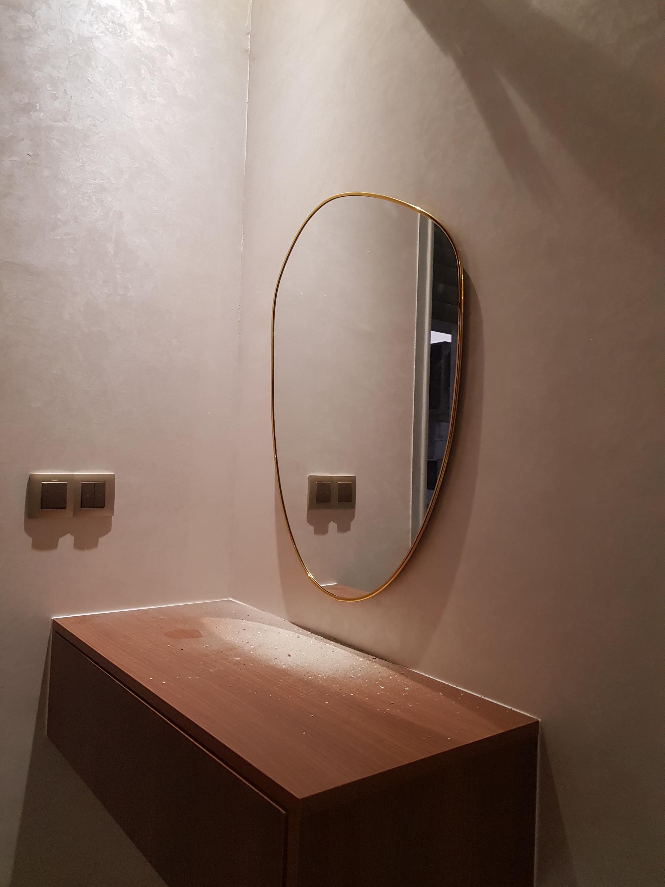Mirror Modern on Gold for Table Makeup and Bedrooms