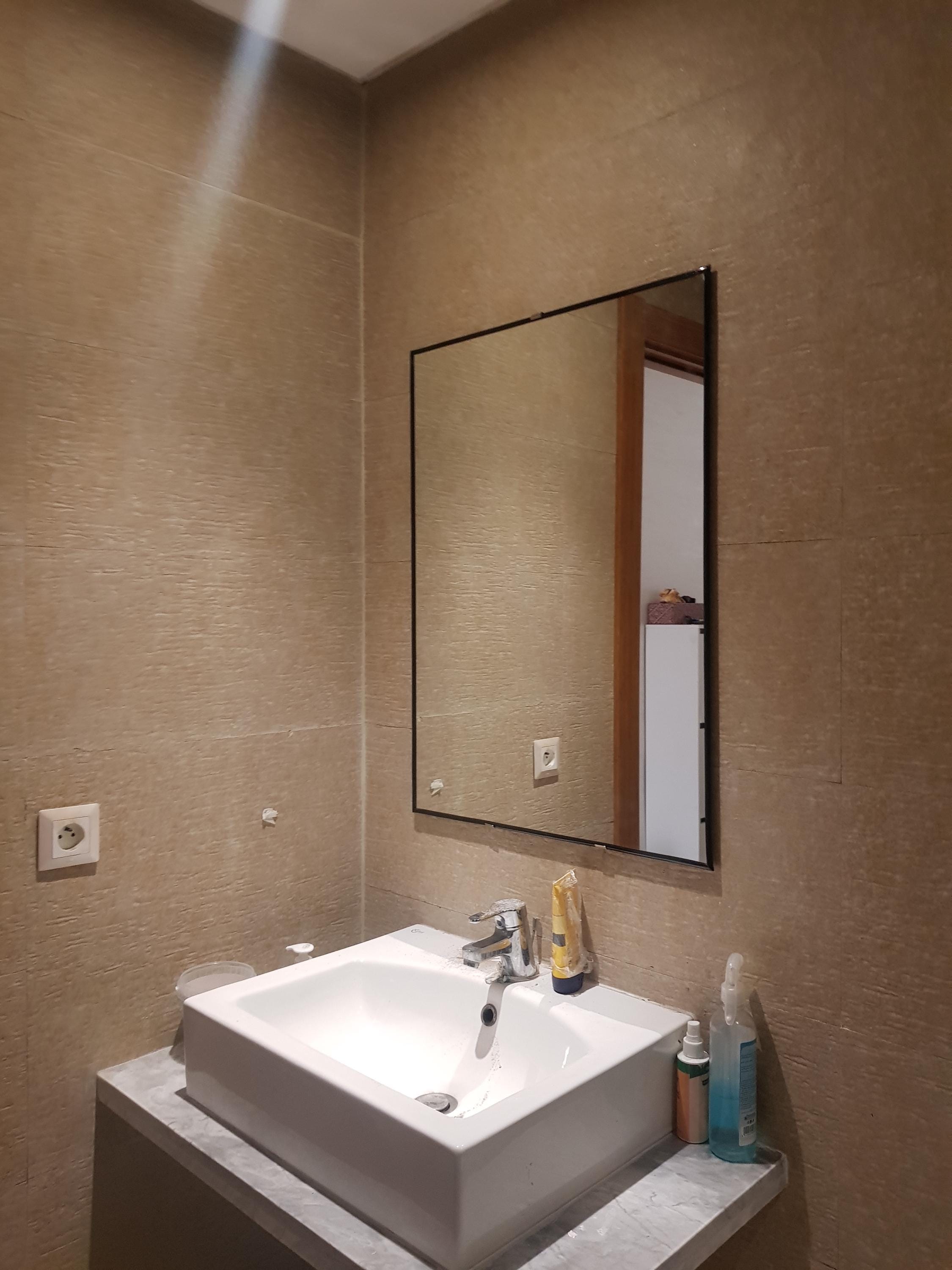 Frameless Rectangle Wall Mirror – Modern Minimalist Bathroom Vanity, 70x50cm