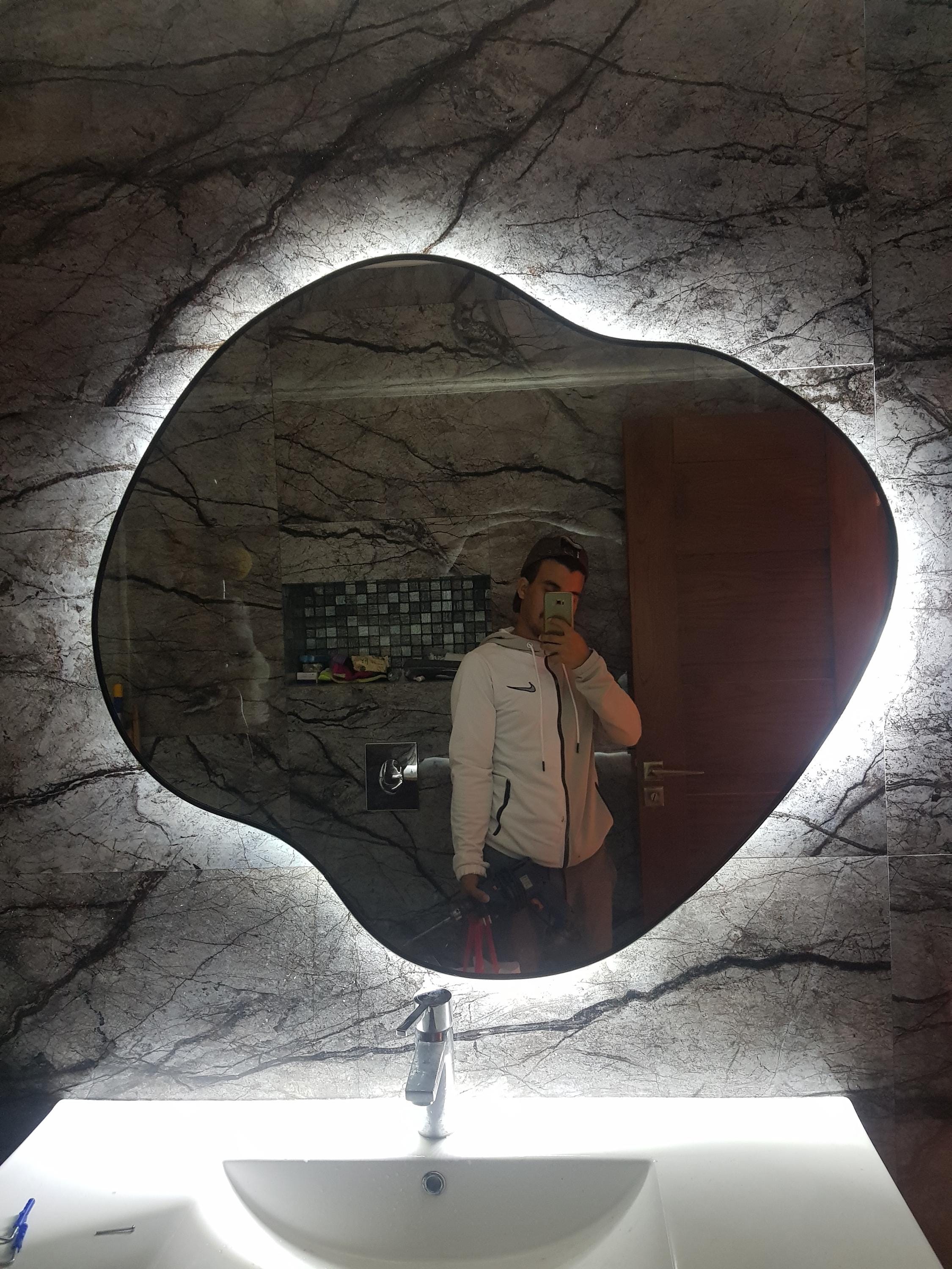 Irregular Round Mirror – White LED Backlight, Artisan Crafted (80x80 cm)